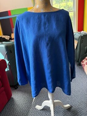 Linen boatneck top. XL